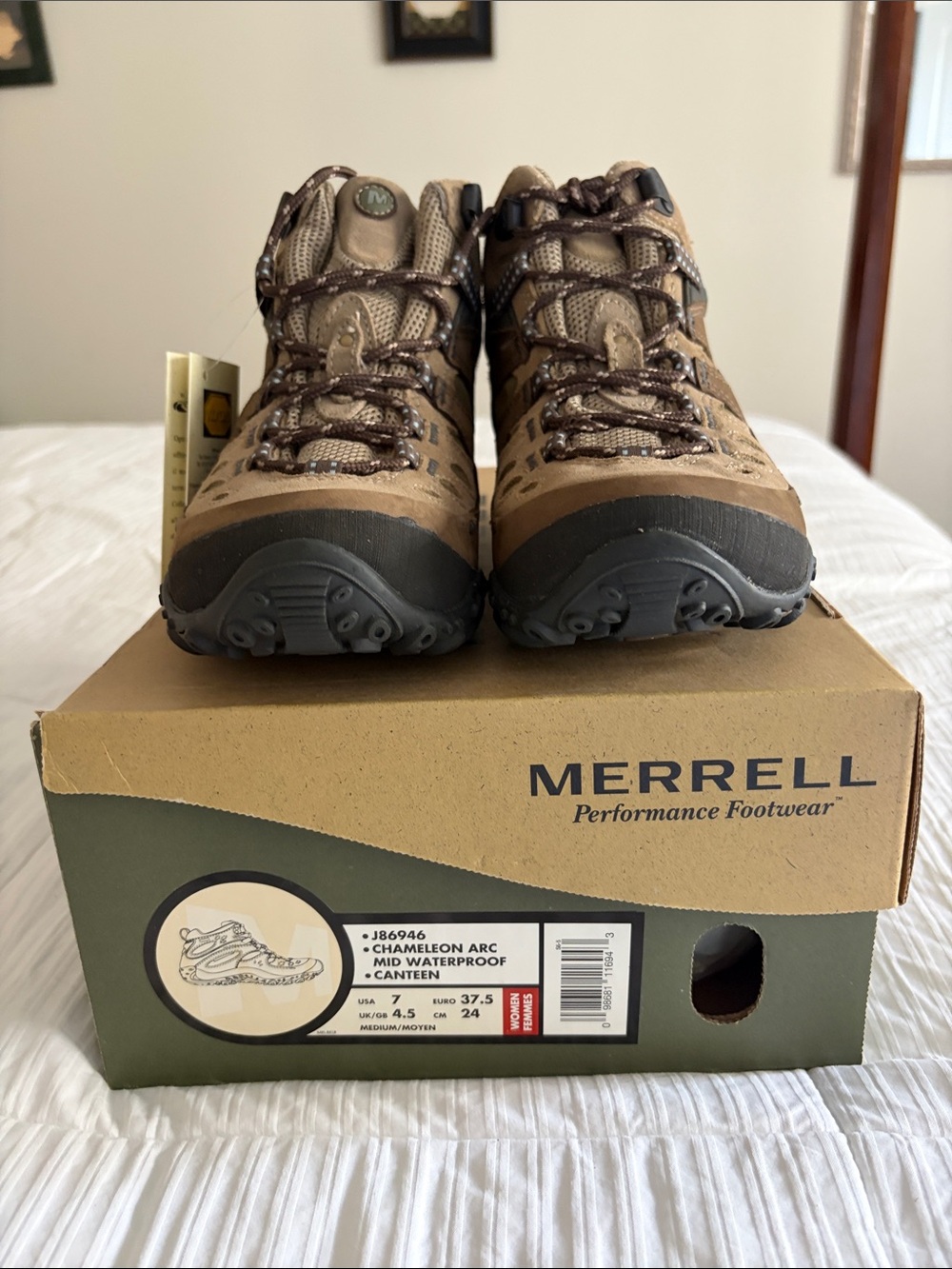 Merrell Chameleon Arc 2 Mid Waterproof (Brand New)
